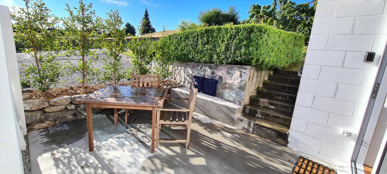 Kowhai Apartment - Private Opposite Golf Course Central וואנאקה מראה חיצוני תמונה
